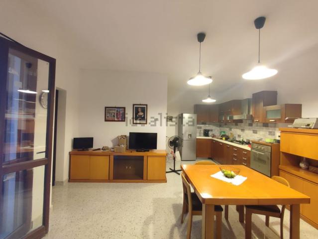 Appartamento in vendita di 85 m² in Via Catania, 18