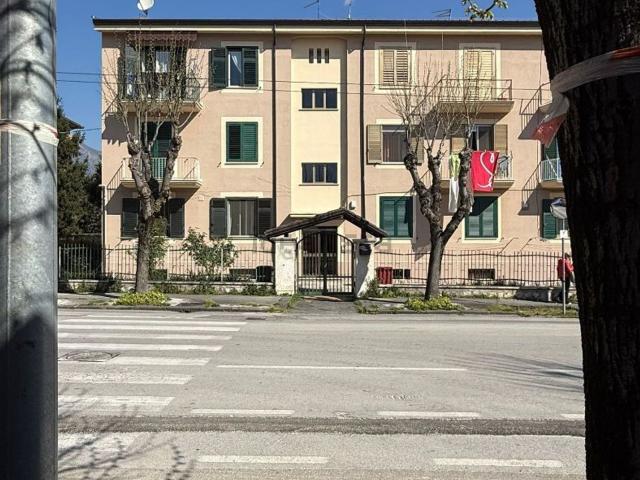 Appartamento in vendita di 85 m² in Via Cavour