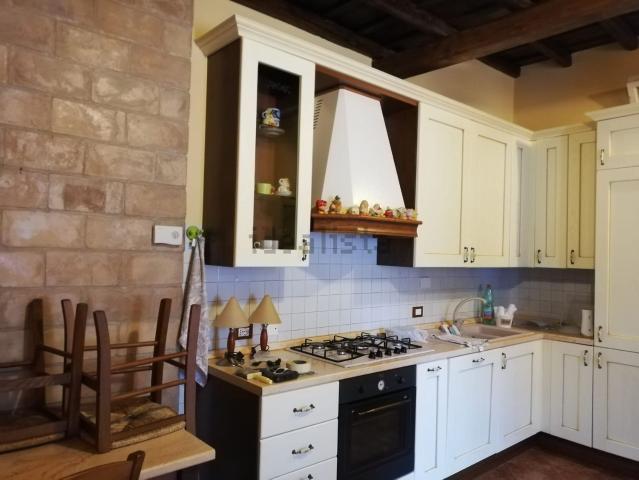 Appartamento in vendita di 85 m² in Via Cavour