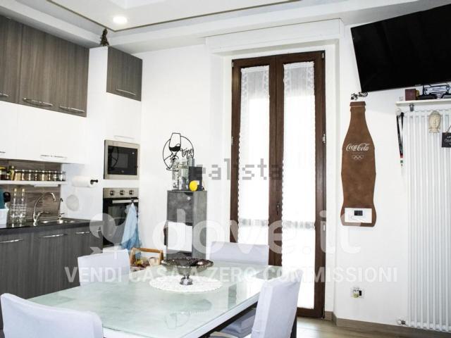 Appartamento in vendita di 85 m² in Via Cesana e Villa, 90