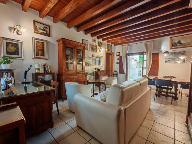 Appartamento in vendita di 85 m² in Via Chiesa