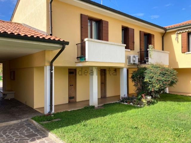 Appartamento in vendita di 85 m² in Via Chieppara