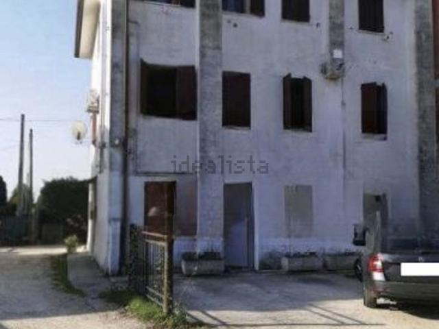 Appartamento in vendita di 85 m² in Via Corso, 66