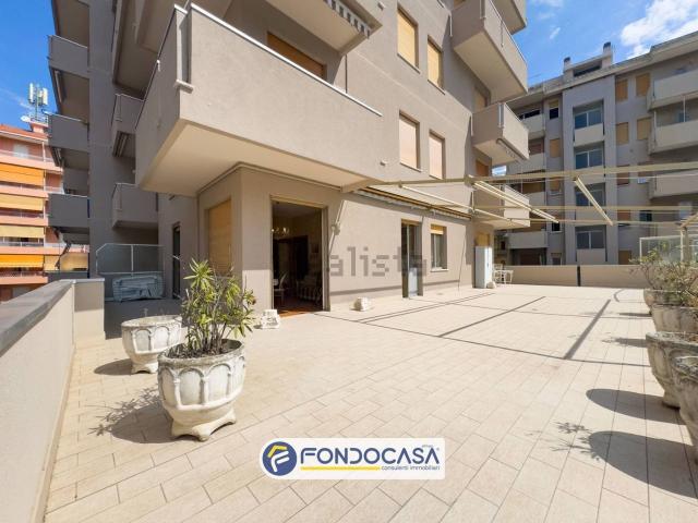 Appartamento in vendita di 85 m² in Via Clavesana