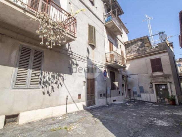 Appartamento in vendita di 85 m² in Via Cristoforo Colombo, 50