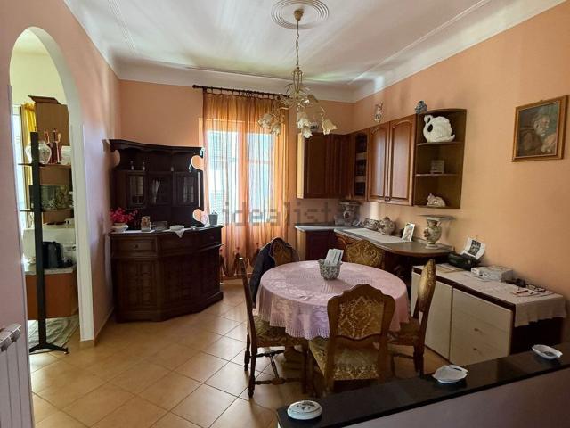 Appartamento in vendita di 85 m² in Via Cristoforo Colombo, 52