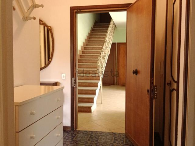 Appartamento in vendita di 85 m² in Via dei Girasoli, 9