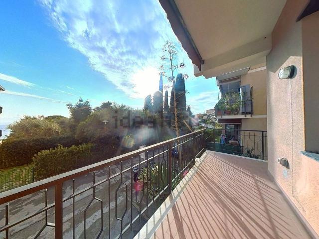 Appartamento in vendita di 85 m² in Via dei Limoni, 1