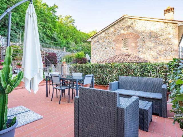 Appartamento in vendita di 85 m² in Via dei Ponti, 2