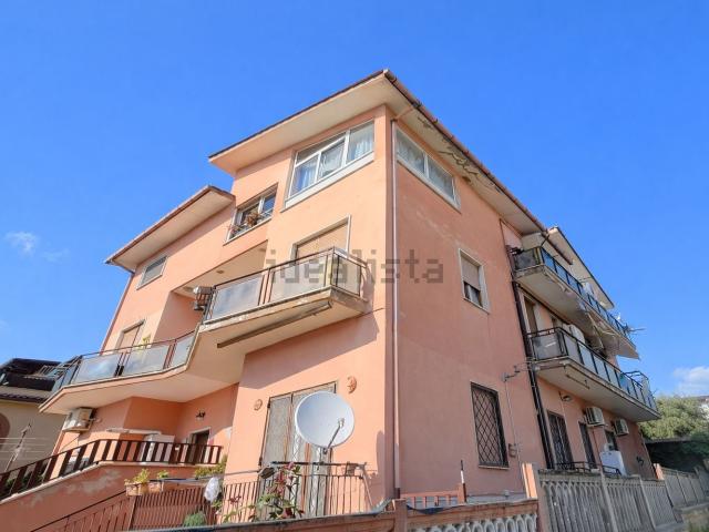 Appartamento in vendita di 85 m² in Via del Fosso dell&apos Osa