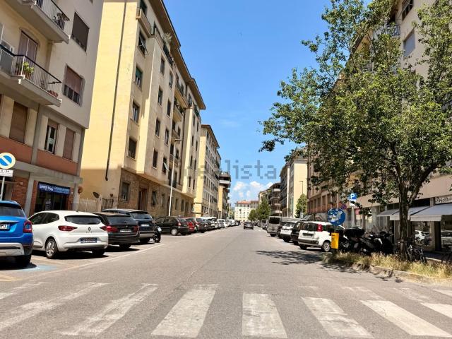 Appartamento in vendita di 85 m² in Via del Madonnone