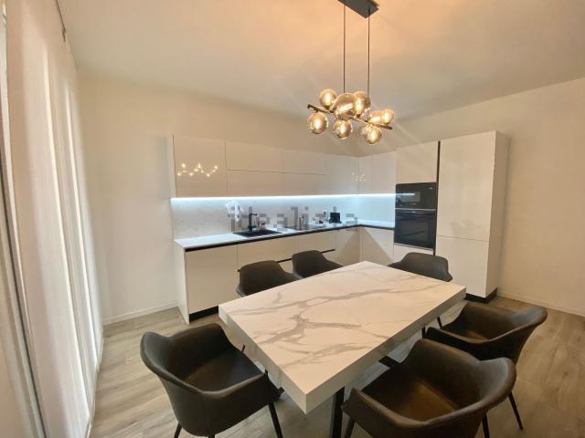 Appartamento in vendita di 85 m² in Via del Sacro Cuore, 54