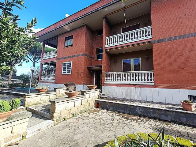 Appartamento in vendita di 85 m² in Via del Podere Cesare Battisti, 71