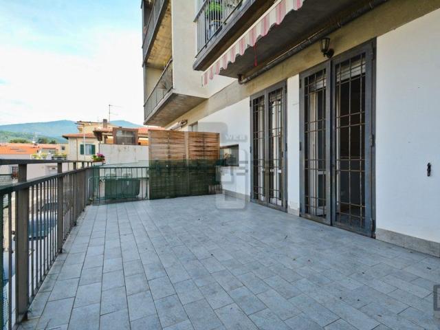 Appartamento in vendita di 85 m² in Via del Piave, 34