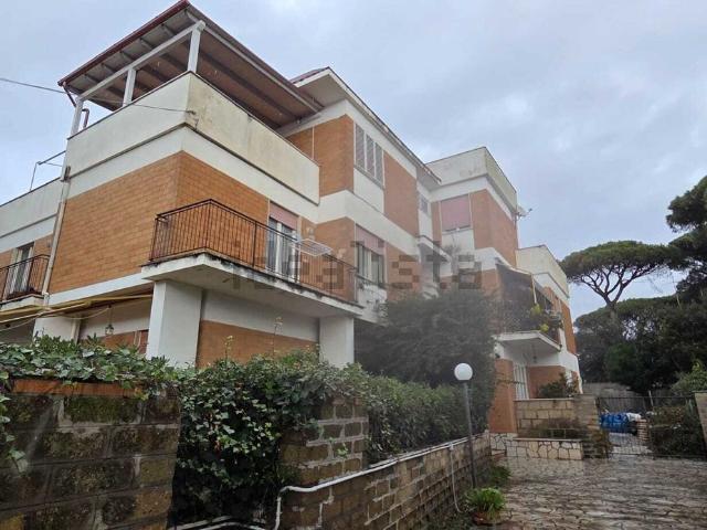Appartamento in vendita di 85 m² in Via del Tridente