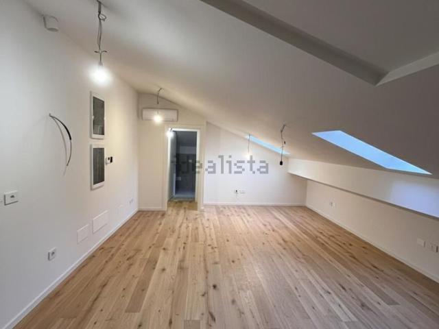 Appartamento in vendita di 85 m² in Via della Torre