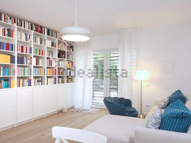 Appartamento in vendita di 85 m² in Via della Villa Demidoff