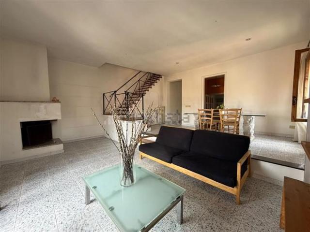 Appartamento in vendita di 85 m² in Via della Massimilla