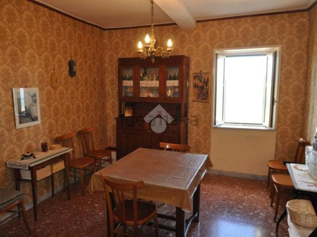 Appartamento in vendita di 85 m² in Via delle Logge, 16
