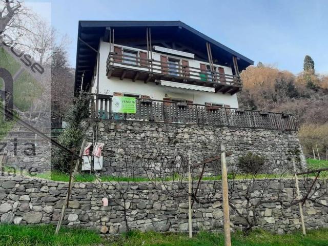 Appartamento in vendita di 85 m² in Via delle Piane Lunghe, 10