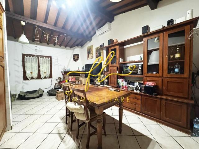Appartamento in vendita di 85 m² in Via delle Sorgenti