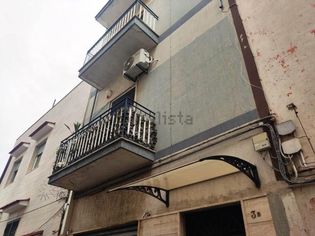 Appartamento in vendita di 85 m² in Via di Ceglie del Campo Col di Lana, 2