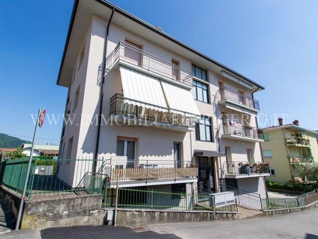 Appartamento in vendita di 85 m² in Via Don Antonio Seghezzi, 12