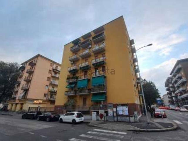 Appartamento in vendita di 85 m² in Via Don Enrico Girardi, 14