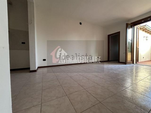 Appartamento in vendita di 85 m² in Via Don Paolo Antonini, 12
