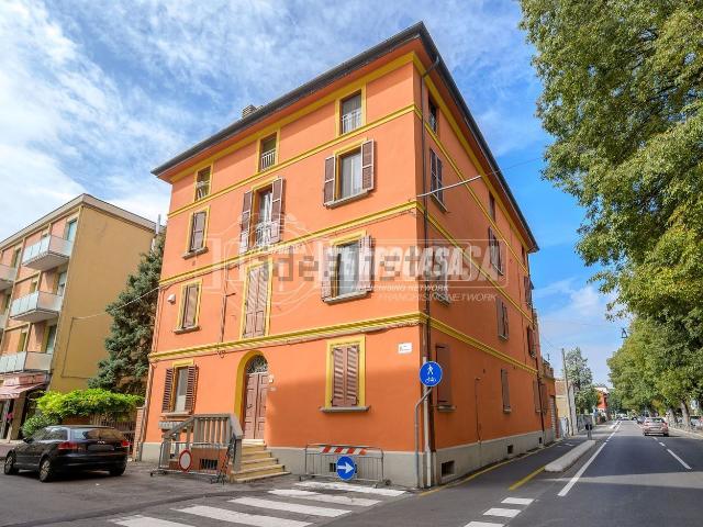 Appartamento in vendita di 85 m² in Via Dondi, 21