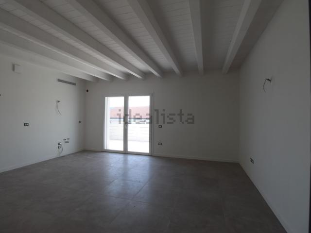 Appartamento in vendita di 85 m² in Via Duca D&apos Aosta