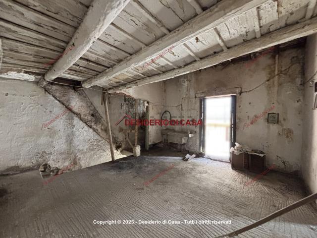 Appartamento in vendita di 85 m² in Via Duca degli Abruzzi, 9