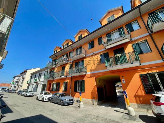 Appartamento in vendita di 85 m² in Via Edmondo de Amicis, 8