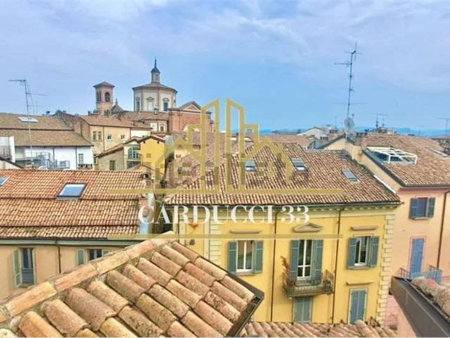 Appartamento in vendita di 85 m² in Via Emilia