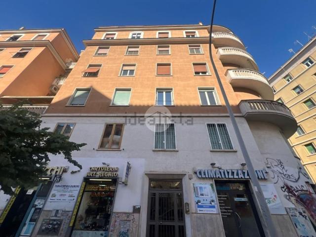 Appartamento in vendita di 85 m² in Via Enna, 21