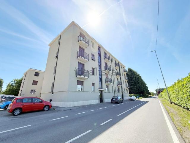 Appartamento in vendita di 85 m² in Via Europa, 90