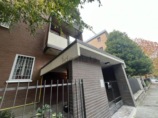 Appartamento in vendita di 85 m² in Via Ferruccio Magnani