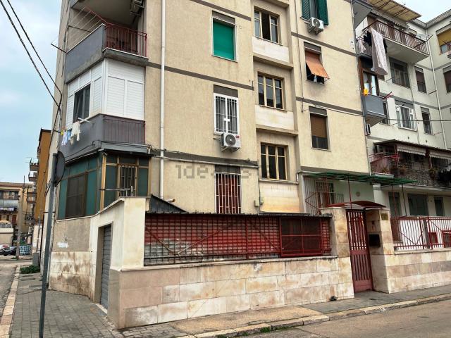 Appartamento in vendita di 85 m² in Via Filangieri, 1