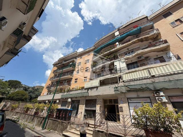 Appartamento in vendita di 85 m² in Via Filippo Bottazzi, 38