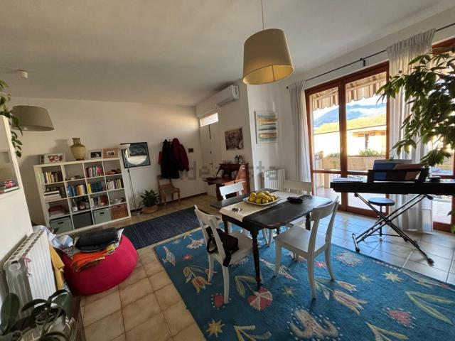 Appartamento in vendita di 85 m² in Via Fossone, 4