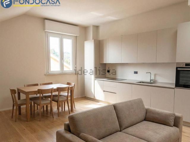 Appartamento in vendita di 85 m² in Via Francesco Petrarca, 20