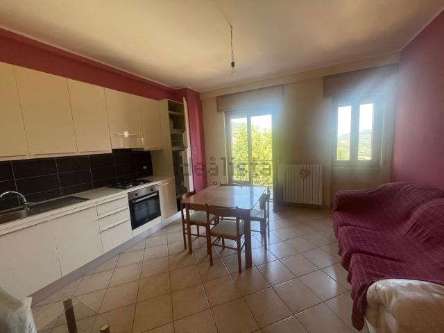 Appartamento in vendita di 85 m² in Via Franz Castellucci, 6