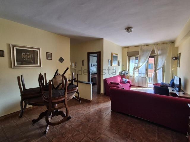 Appartamento in vendita di 85 m² in Via Gamalero, 166