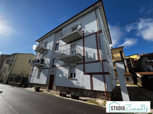 Appartamento in vendita di 85 m² in Via Galileo Galilei