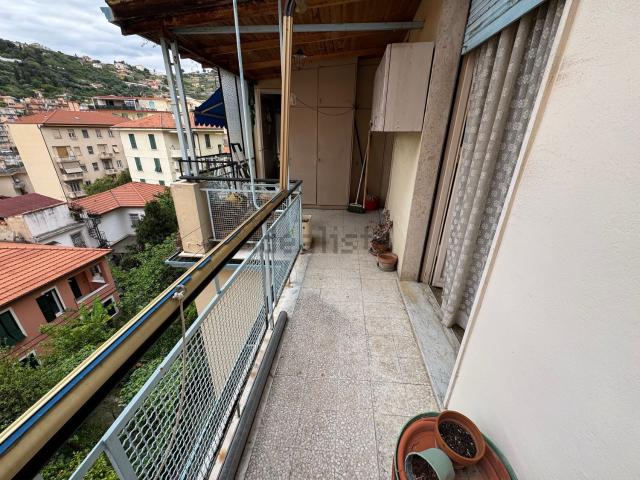Appartamento in vendita di 85 m² in Via Galileo Galilei