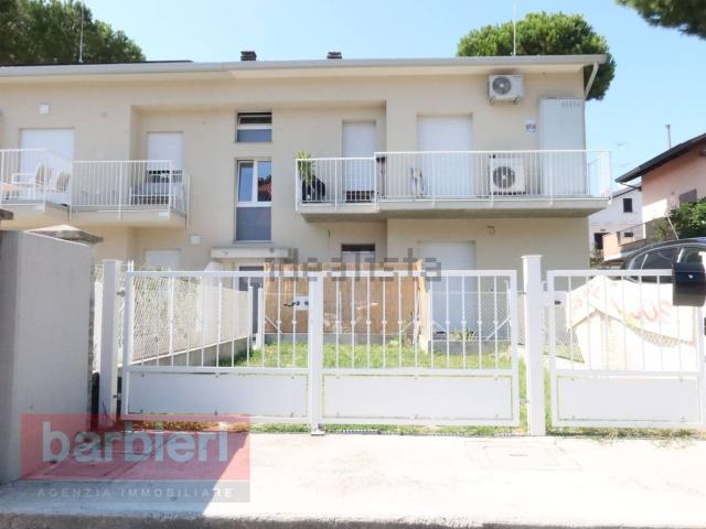 Appartamento in vendita di 85 m² in Via Garda, 20