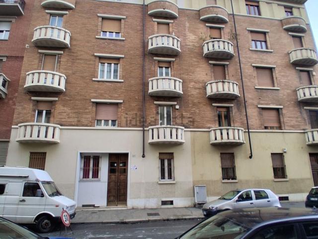 Appartamento in vendita di 85 m² in Via Genola, 17