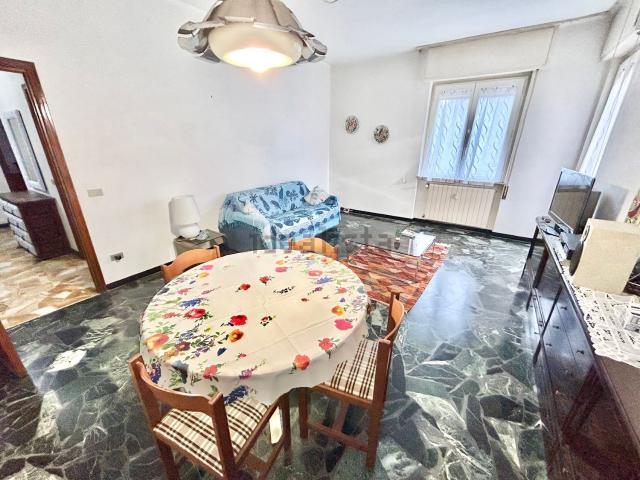 Appartamento in vendita di 85 m² in Via Genova, 21