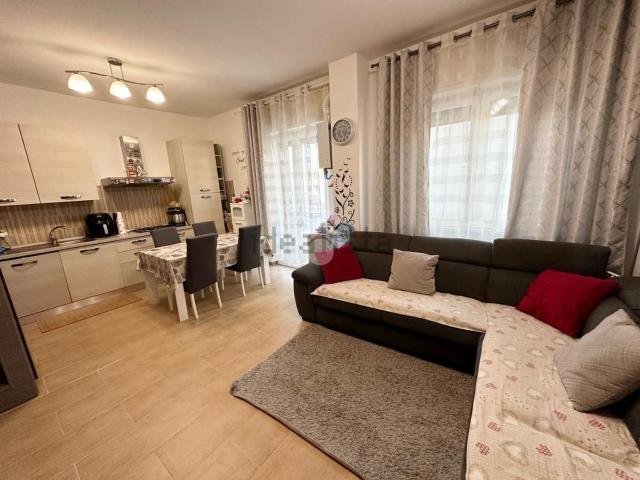 Appartamento in vendita di 85 m² in Via Giovanni Amendola, 4