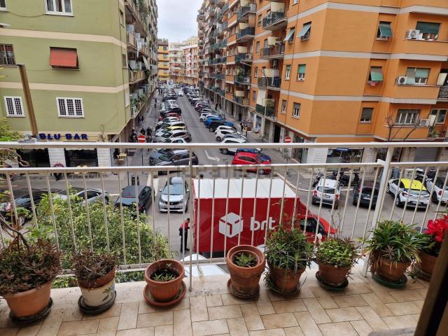 Appartamento in vendita di 85 m² in Via Giovanni Maria della Torre